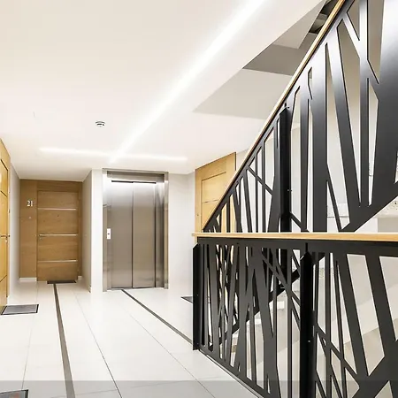 Family Apt, Best Location * Reval