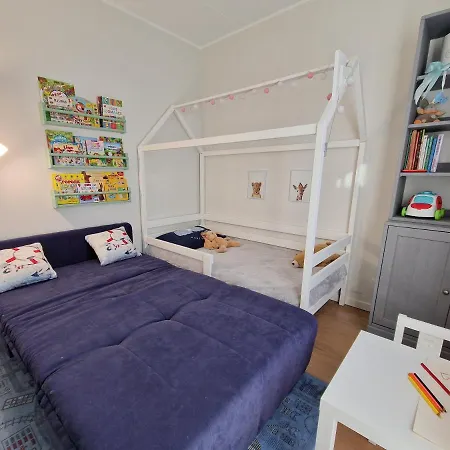 Family Apt, Best Location Daire *